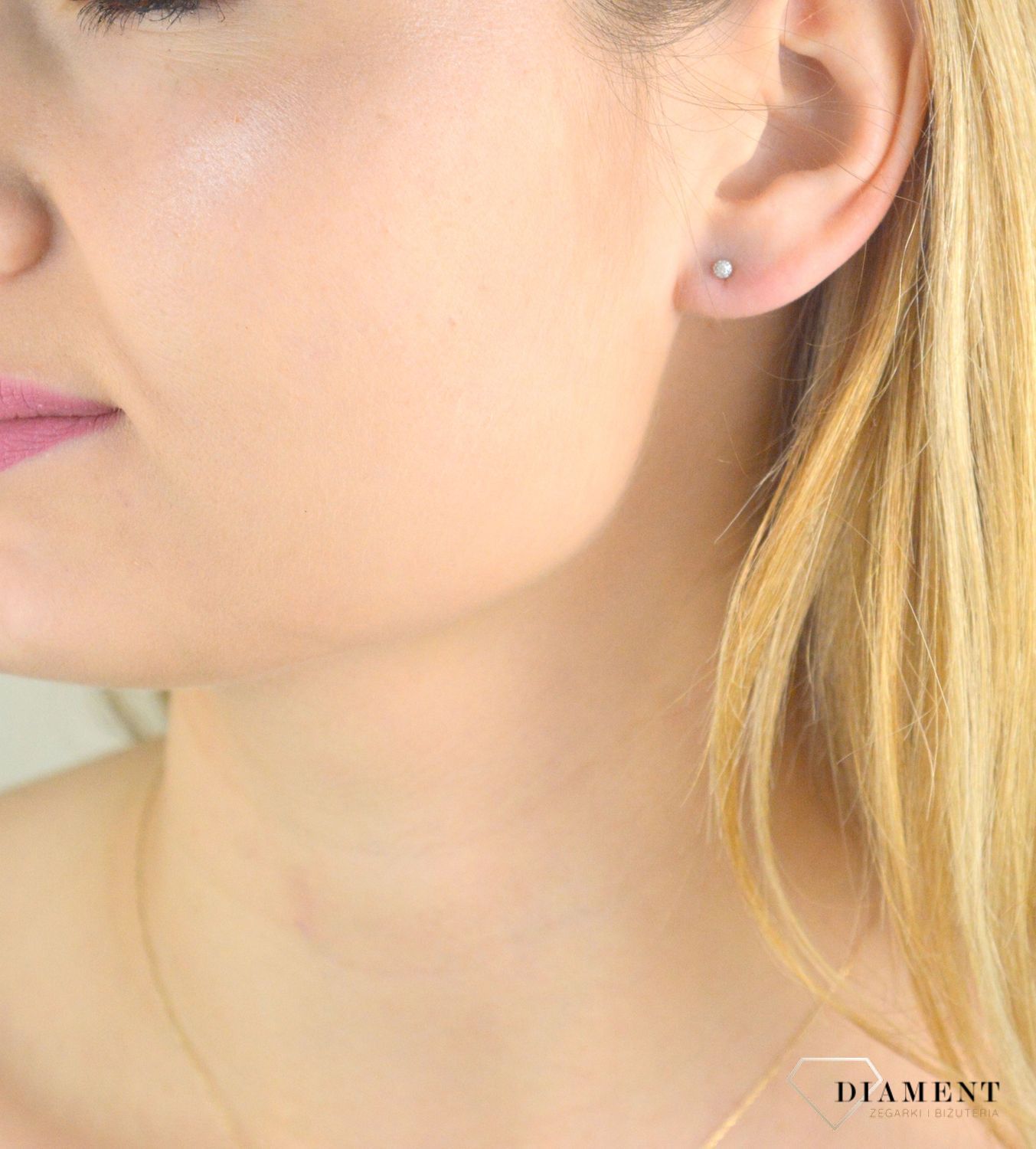 Kolczyki złote damskie 585 klasyczne wkrętki z diamentami 0,03 ct E67126Y S.jpg